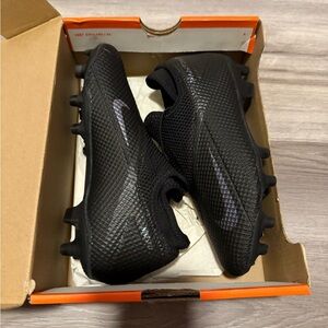 Nike Black Athletic Shoes